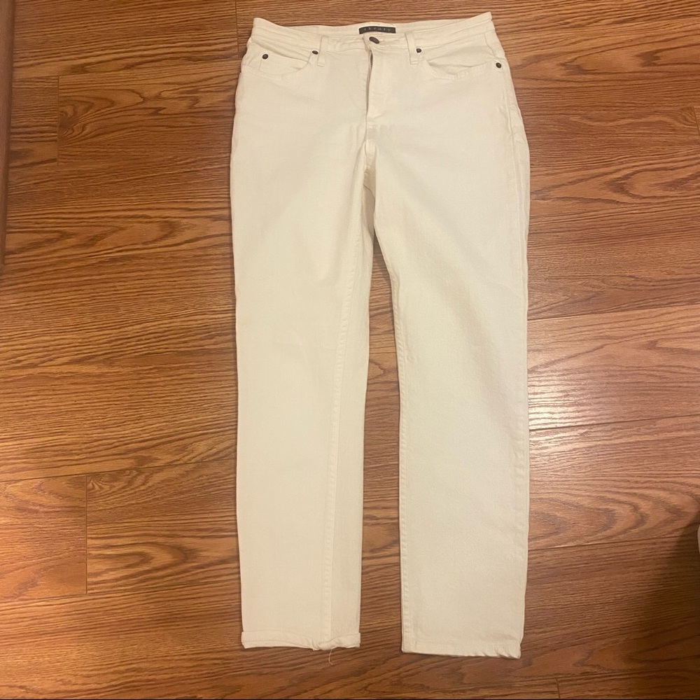 White Theory Jeans 27